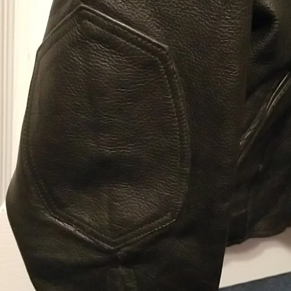 Women's leather motorcycle jacket - Picture 6 of 16